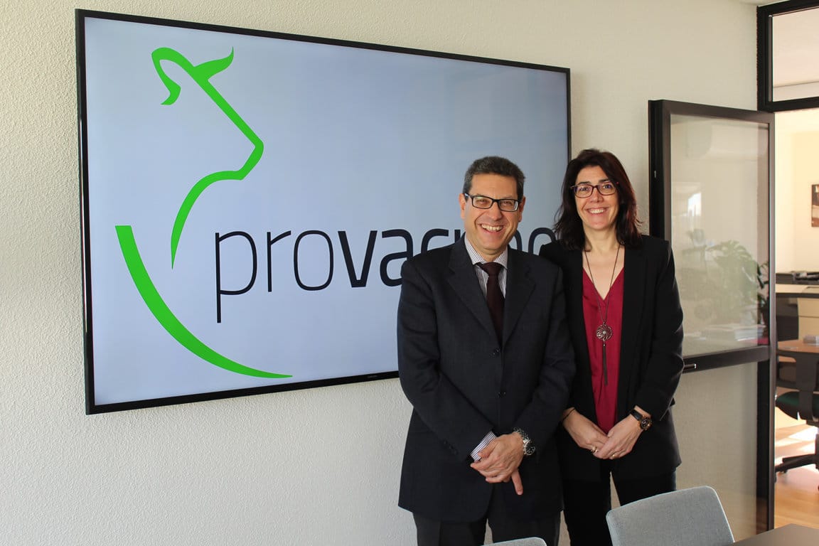 CaixaBank y Provacuno renuevan su acuerdo para impulsar la competitividad del sector