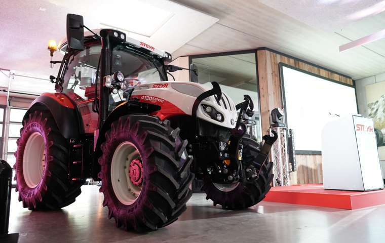 Steyr Expert CVT, alto rendimiento en tamaño compacto