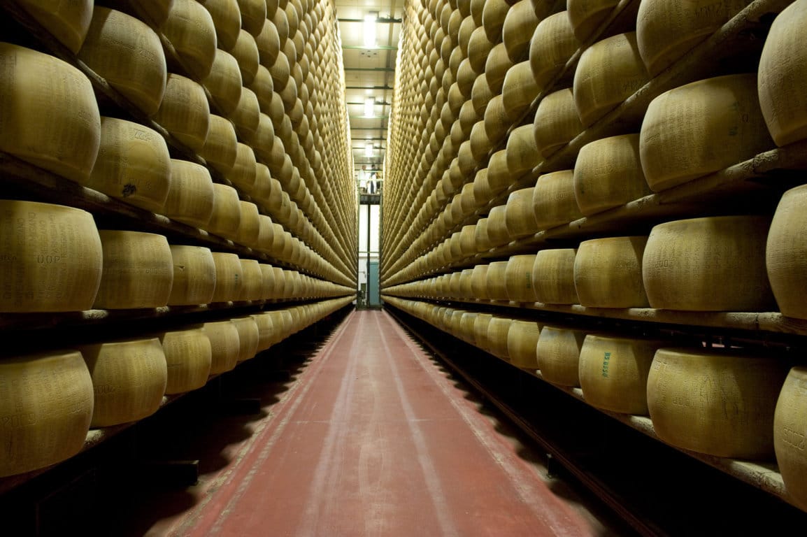 La DOP Parmigiano Reggiano exporta ya el 40% de su producción y refuerza su apuesta por el mercado español