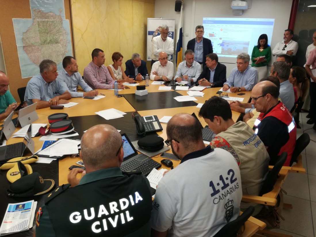 Incendio en Gran Canaria: el MAPA envía medios aéreos y especialistas en labores de extinción