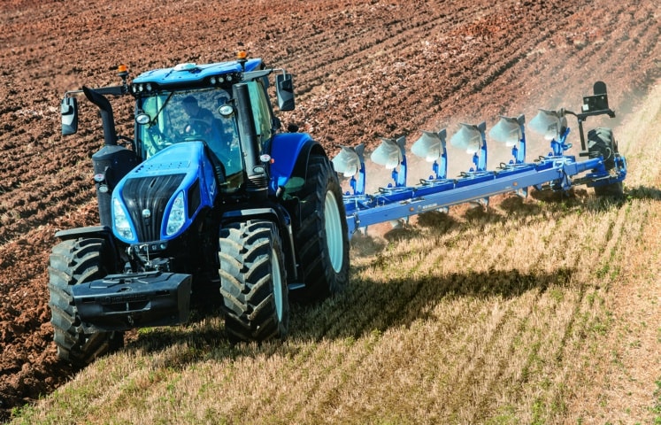 New Holland lanza la nueva serie T8 Genesis con PLM Intelligence