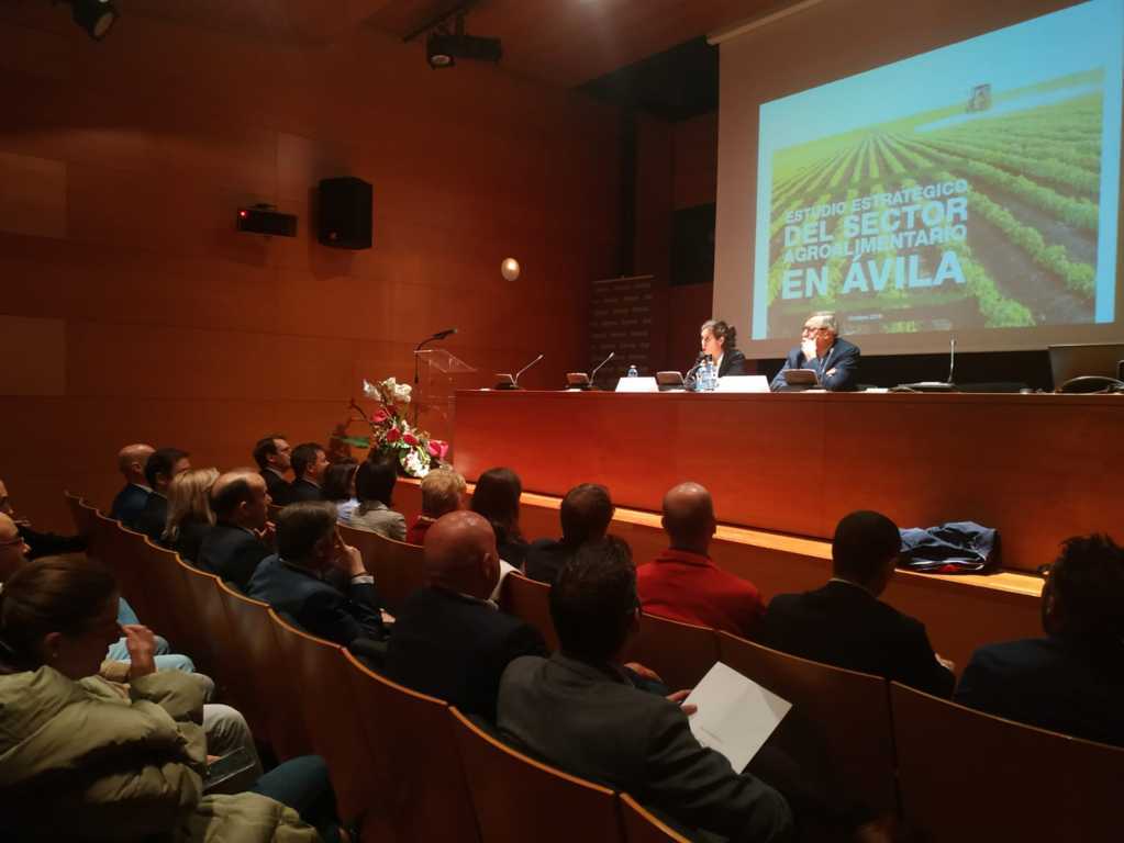 La asociación de empresas AvilAgro realiza el primer estudio agroalimentario de Ávila