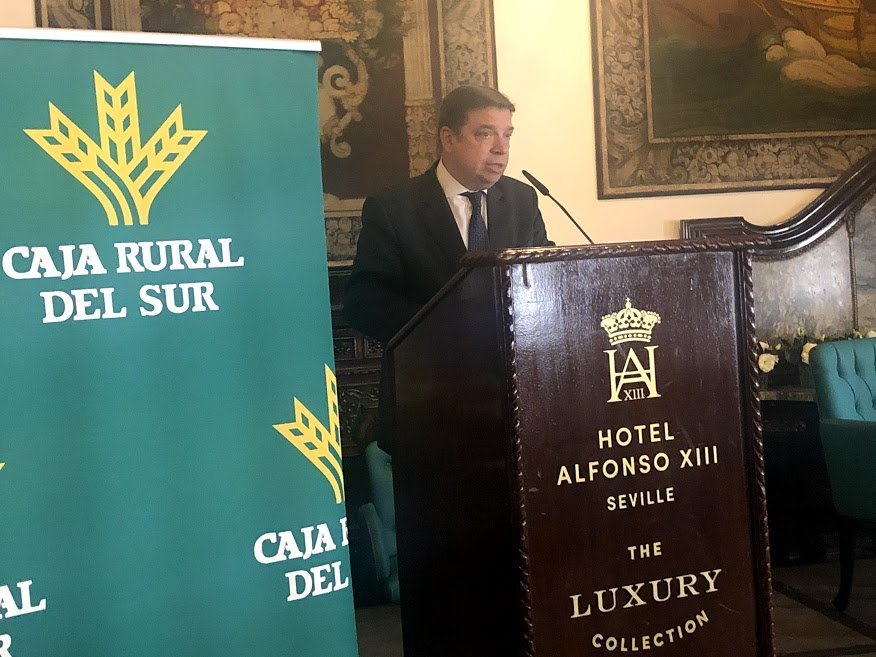 Planas en Sevilla: «Es necesario una mayor concentración de la oferta agroalimentaria»