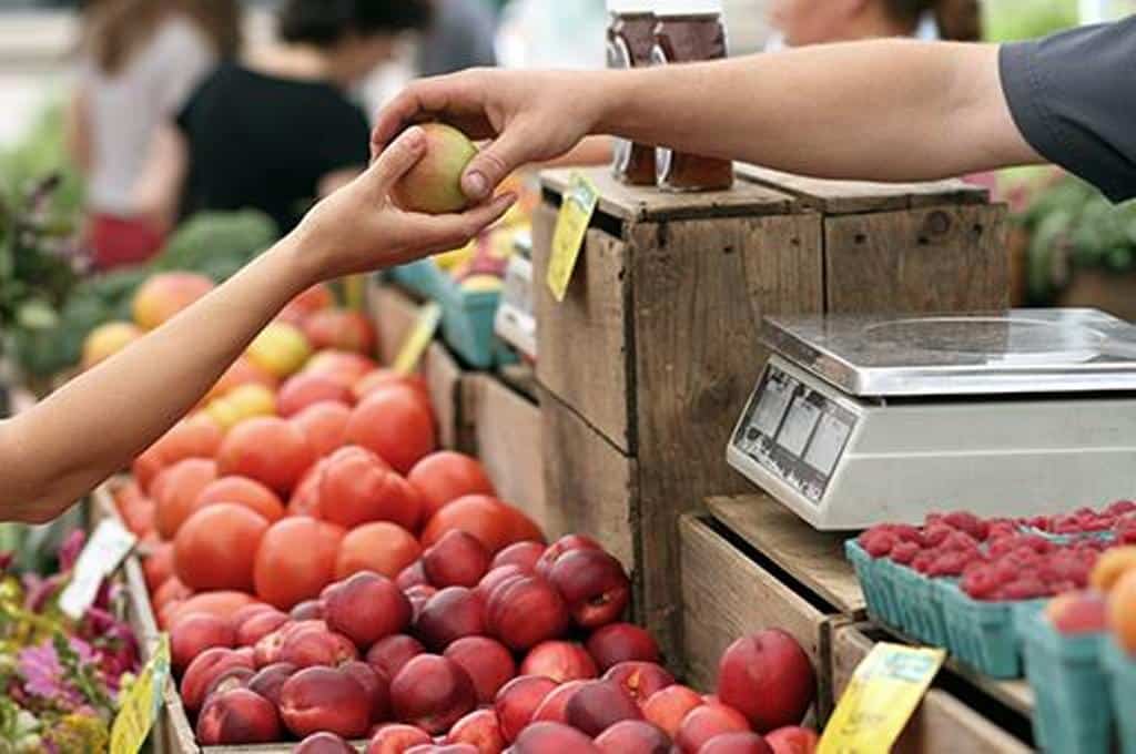 Los precios de consumo de los alimentos no elaborados subieron un 2,9% en la cesta de la compra en 2019