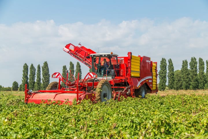 Mejoras en la gama de cosechadoras Varitron 470 de Grimme