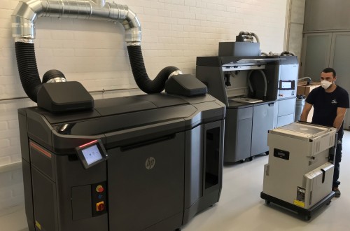 Covid-19: HIPRA cede parte de sus instalaciones y equipos biotecnológicos