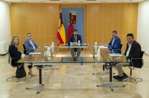 Agricultores del Campo de Cartagena impulsan la Fundación Ingenio