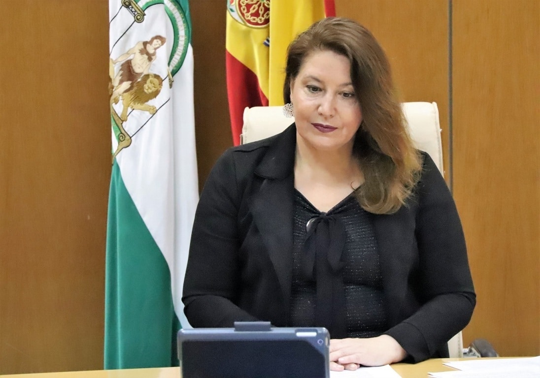 ¿Existe exclavitud en el campo andaluz, como parece dar por hecho la ministra de Trabajo?