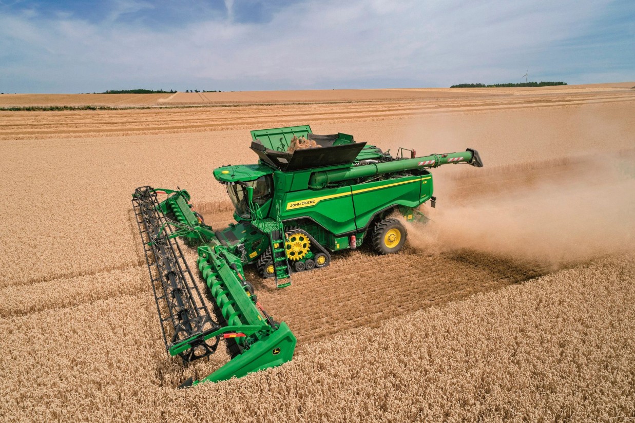 Las cosechadoras John Deere X9 1000 y X9 1100 llegan a Europa