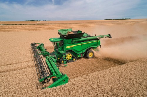 Las cosechadoras John Deere X9 1000 y X9 1100 llegan a Europa