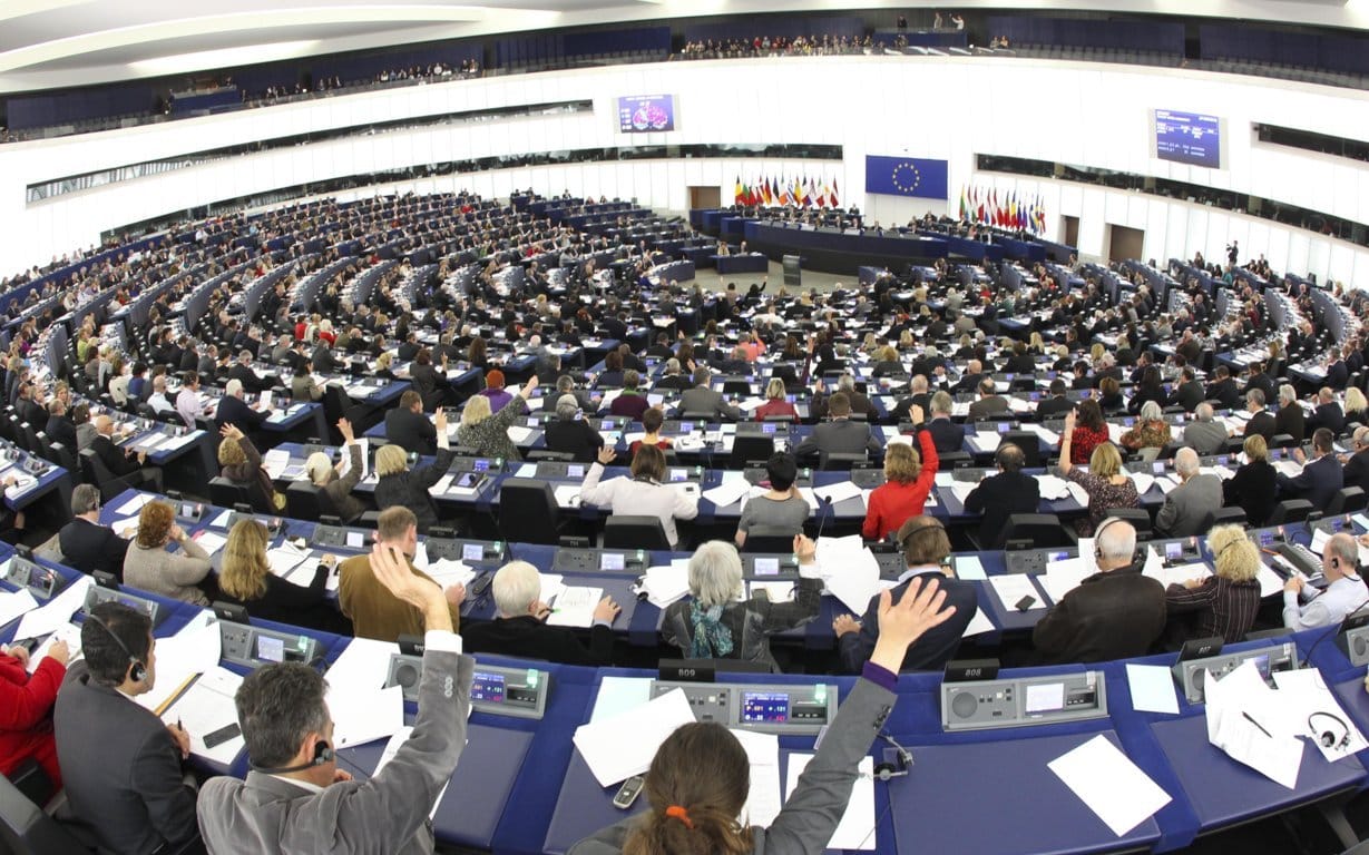 El PE aprueba la transición de ayudas PAC hasta 2023