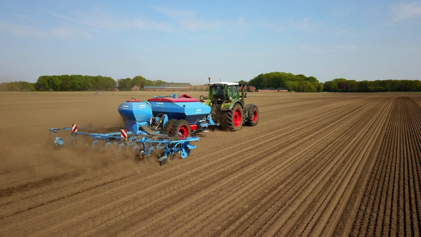 Lemken demuestra en un ensayo de campo las ventajas del método de siembra DeltaRow