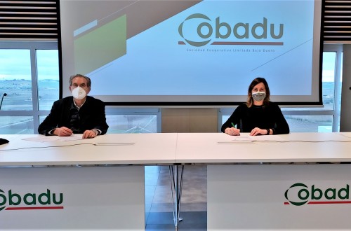 Cobadu y Aenor firman un acuerdo para impulsar el bienestar animal