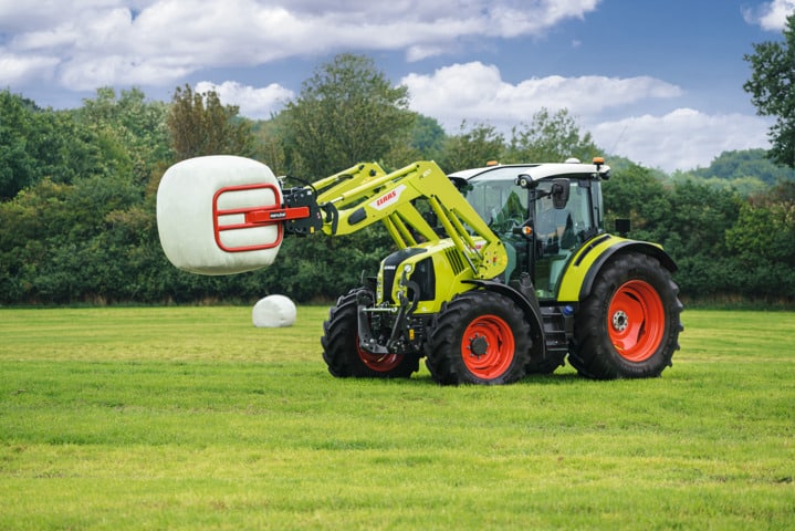 Claas presenta la nueva serie de tractores Arion 400 Fase V