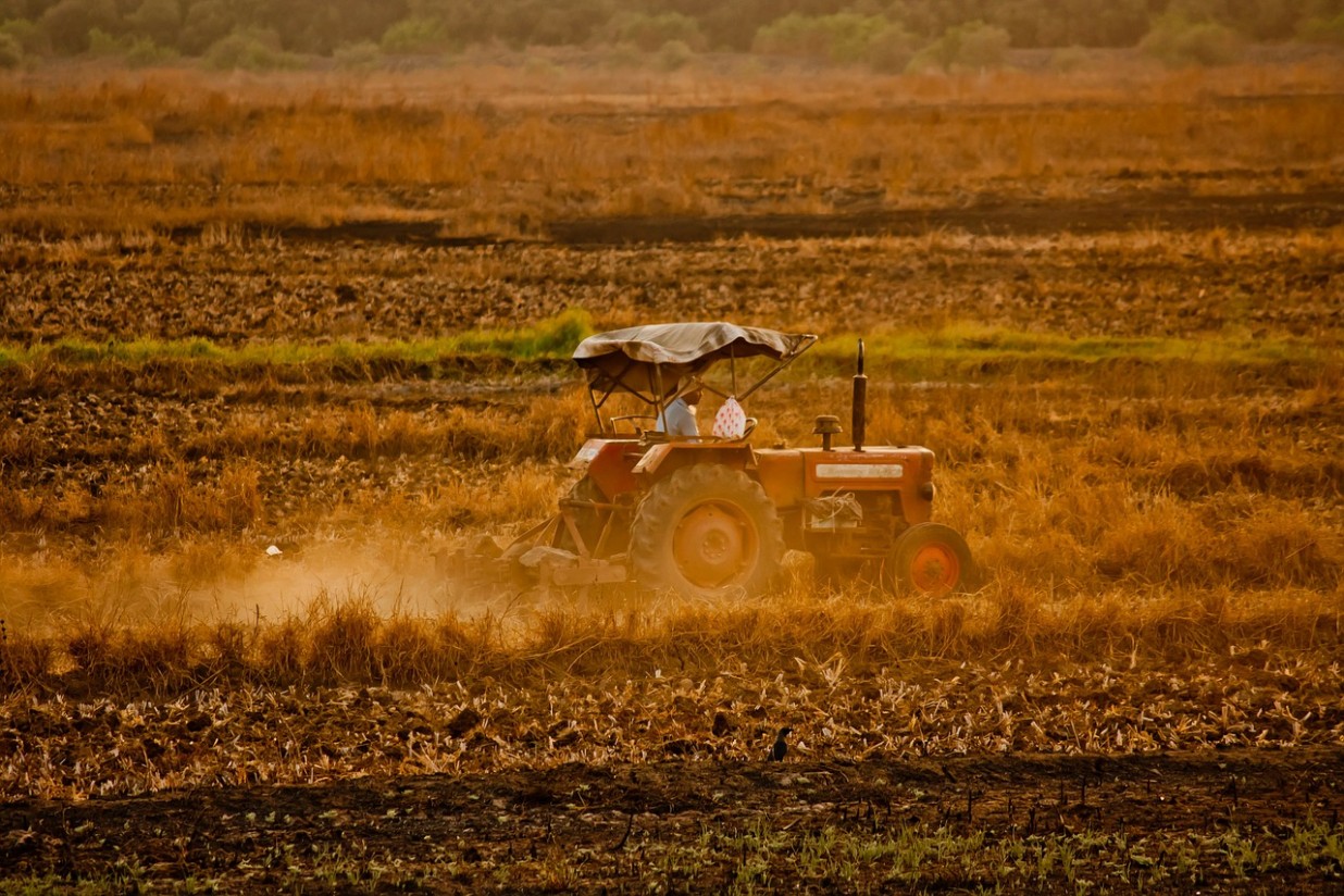 Hasta el 1 de septiembre para pedir ayudas de financiación de avales a la compra de maquinaria agrícola nueva