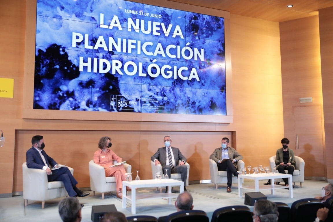 Teresa Ribera presenta los borradores de los Planes Hidrológicos 2022-2027