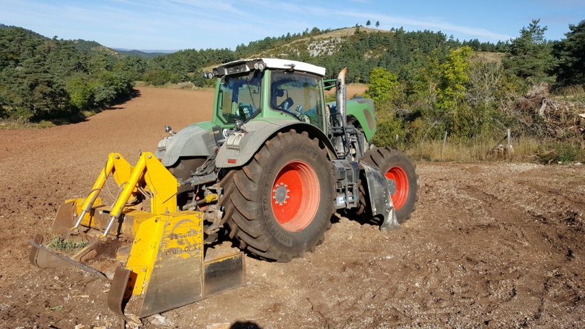 Agrimax Fortis, el neumático de BKT para tractores de alta potencia que trabajan en terrenos rocosos