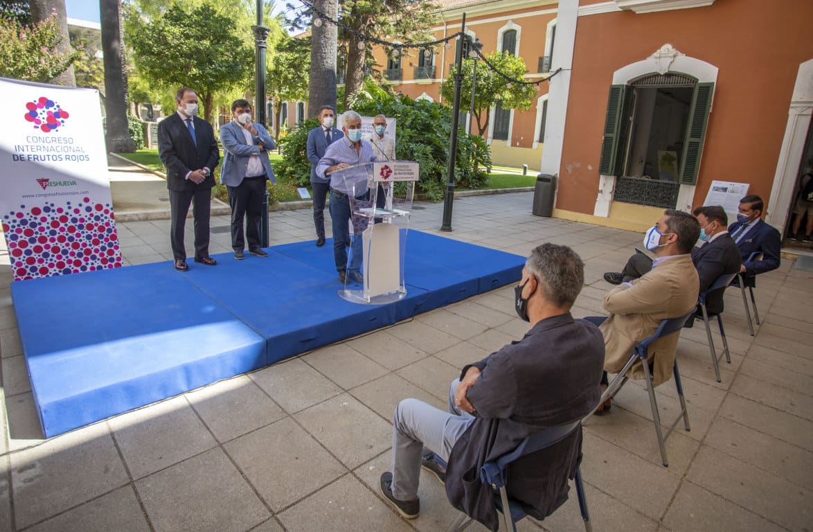 Presentación en Huelva del VI Congreso Internacional de Frutos Rojos