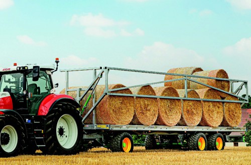 Joskin muestra su gama de plataformas cargadores de forraje Wago TR
