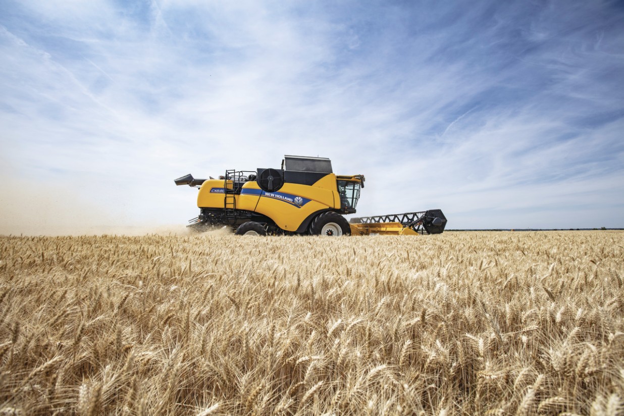 MacDon Industries distribuirá sus cabezales de cintas a través de la red de New Holland