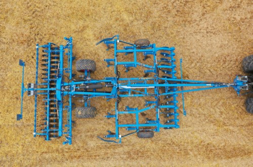 Nuevo cultivador Karat 10 de Lemken, más versátil y ligero