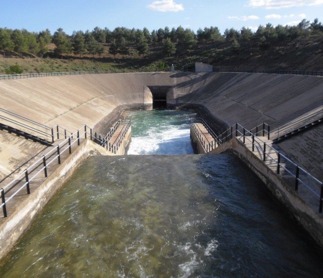 Regantes del Acueducto Tajo-Segura presentan alegaciones contra el Plan Hidrológico del MITECO