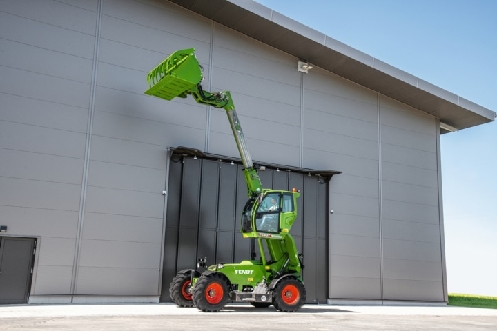 Nueva manipuladora telescópica Fendt Cargo T740 con cabina elevable