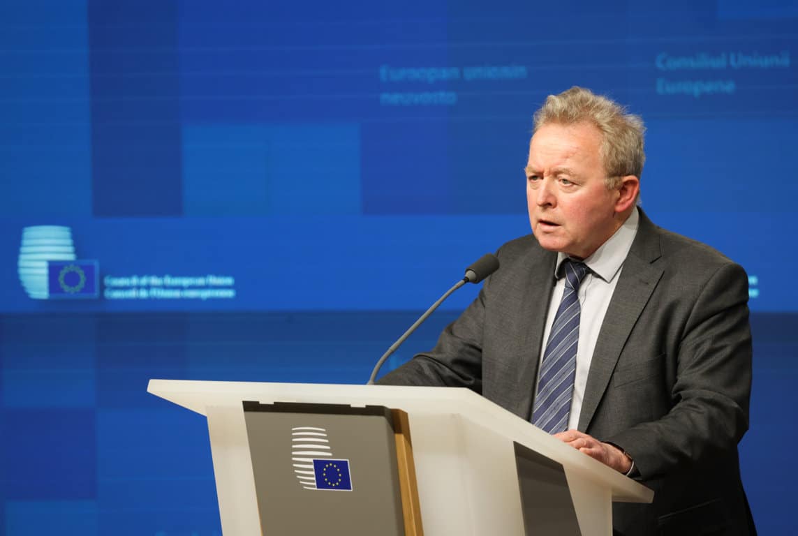 Wojciechowski plantea liberar la capacidad de producción agrícola en la UE, usando tierras de barbecho para proteaginosas