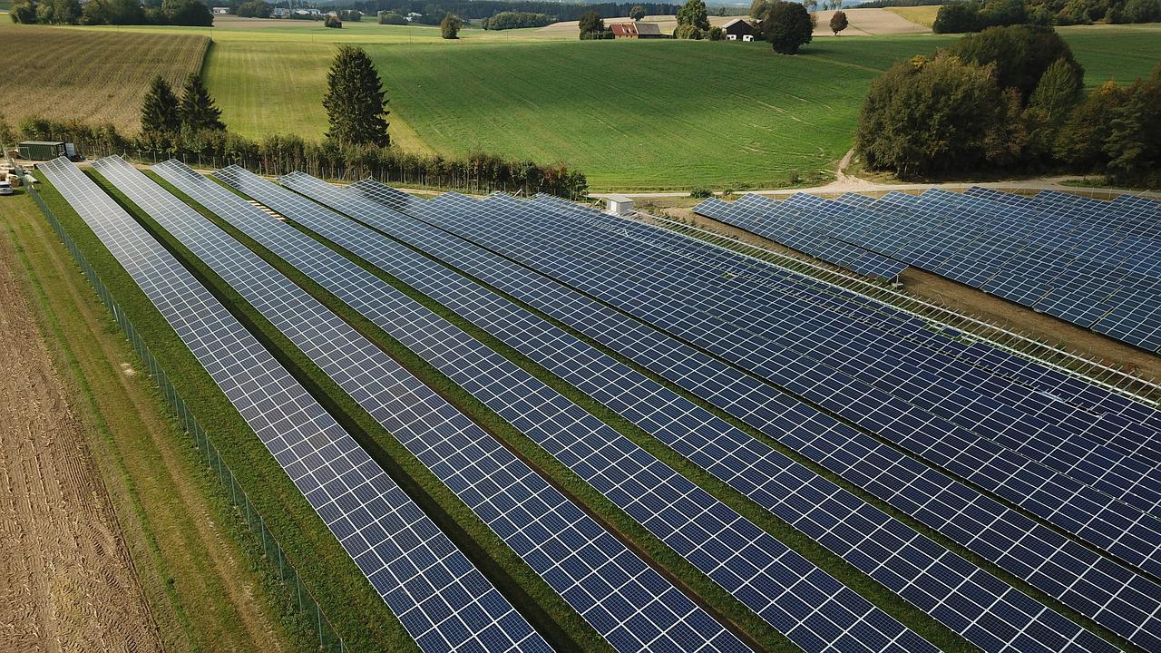 La zonificación ambiental en proyectos de energías renovables ignora para su idoneidad la variable agraria