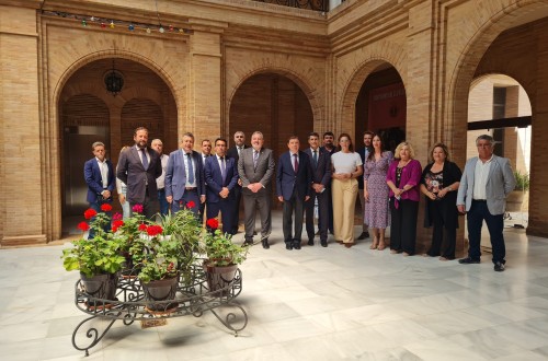 Planas destaca el compromiso del Gobierno en apoyo de la producción de arroz