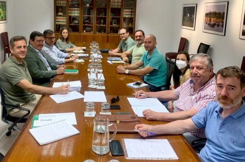 El sector caprino de leche andaluz contará con un estudio de costes medios de producción