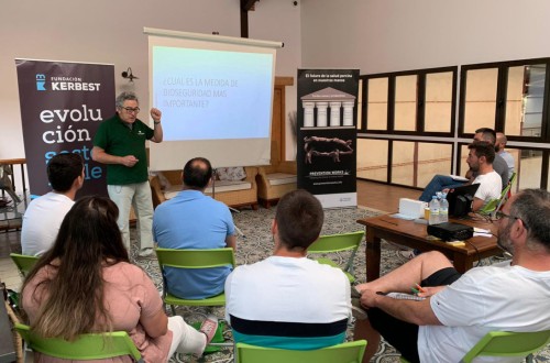 Boehringer Ingelheim impulsa Farm Campus, un programa de formación en la producción porcina