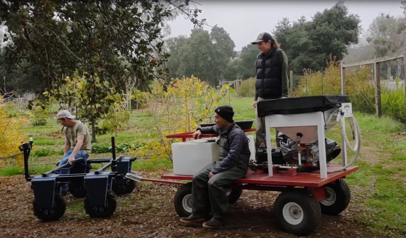 La asociación LleidaDrone presenta en Sant Miquel AMIGA, un micro-tractor eléctrico