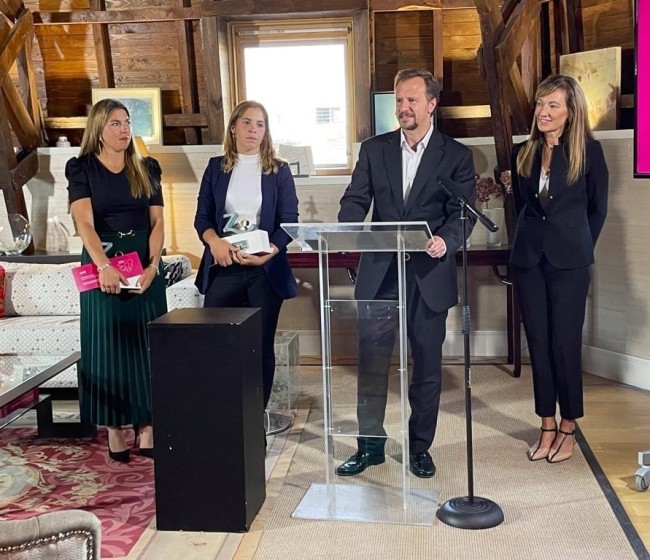 Zoetis celebra la entrega de los Premios Ganadería en Femenino 2022