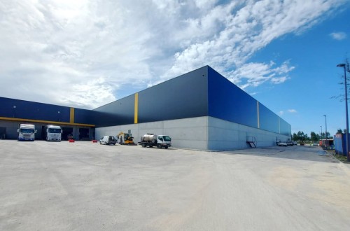 San José Logística de Pneus inaugura un nuevo almacén