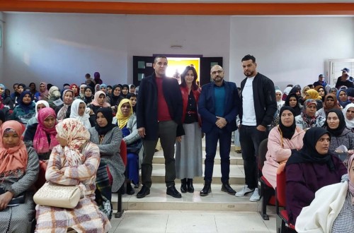 Cooperativas seleccionará 680 trabajadoras marroquíes para la campaña de frutos rojos