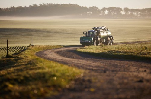 Valtra Unlimited VIEW: Advertencias Electrónicas Inteligentes basadas en la visión