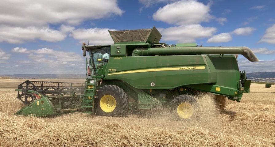 Cosechadora John Deere T560i, bajo consumo y alta capacidad de trabajo