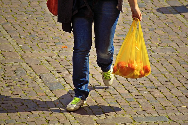 FEPEX avisa que la obligación de vender las frutas y hortalizas a granel podría impactar negativamente sobre su consumo