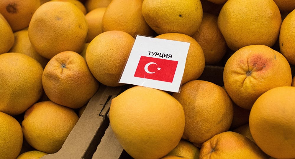 Luz verde en la UE al aumento de los controles de pesticidas en los limones y pomelos turcos