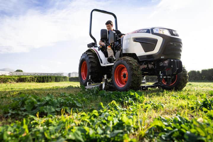 Bobcat lanza una nueva gama de tractores compactos de entre 25 y 58 CV