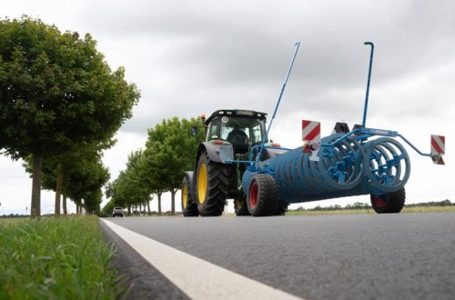 Lemken lanza un nuevo sistema semisuspendido de transporte para compactadores de grandes dimensiones
