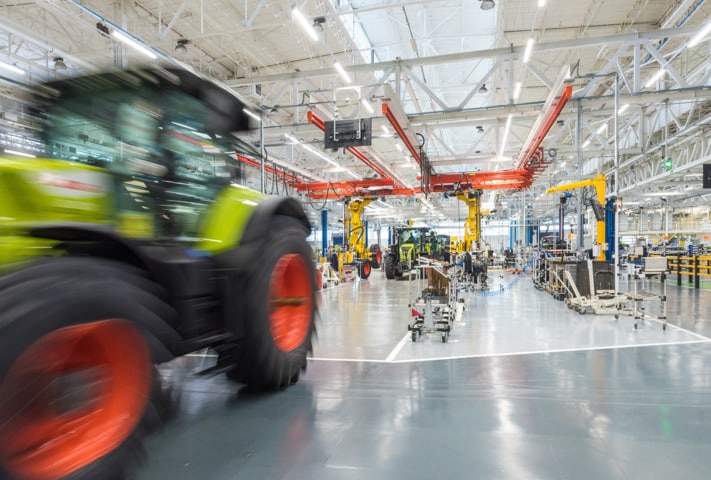 Claas celebra el veinte aniversario de su fábrica de Le Mans