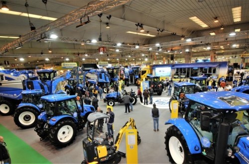 New Holland presenta en Tecnovid 2023 su gama de productos dedicados a los cultivos especiales