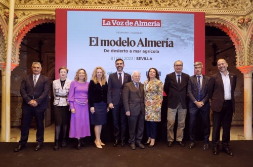 “El modelo agrícola del futuro en busca de la mejor forma de alimentar al mundo es el de Almería”