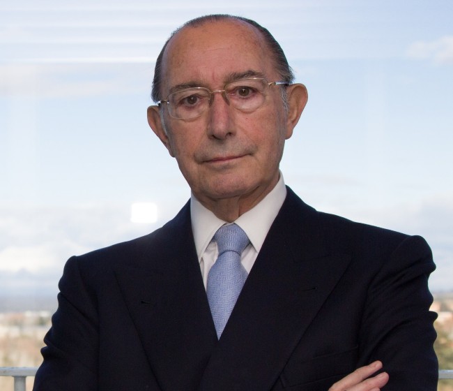 Carlos Buxadé, miembro de la Real Academia de Doctores de España. Por Jaime Lamo de Espinosa
