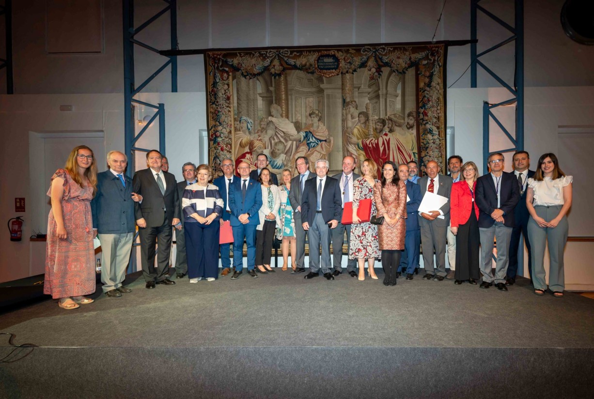 Reconocimiento a Carlos Buxadé y Julián Martínez del Colegio de Ingenieros Agrónomos de Centro y Canarias