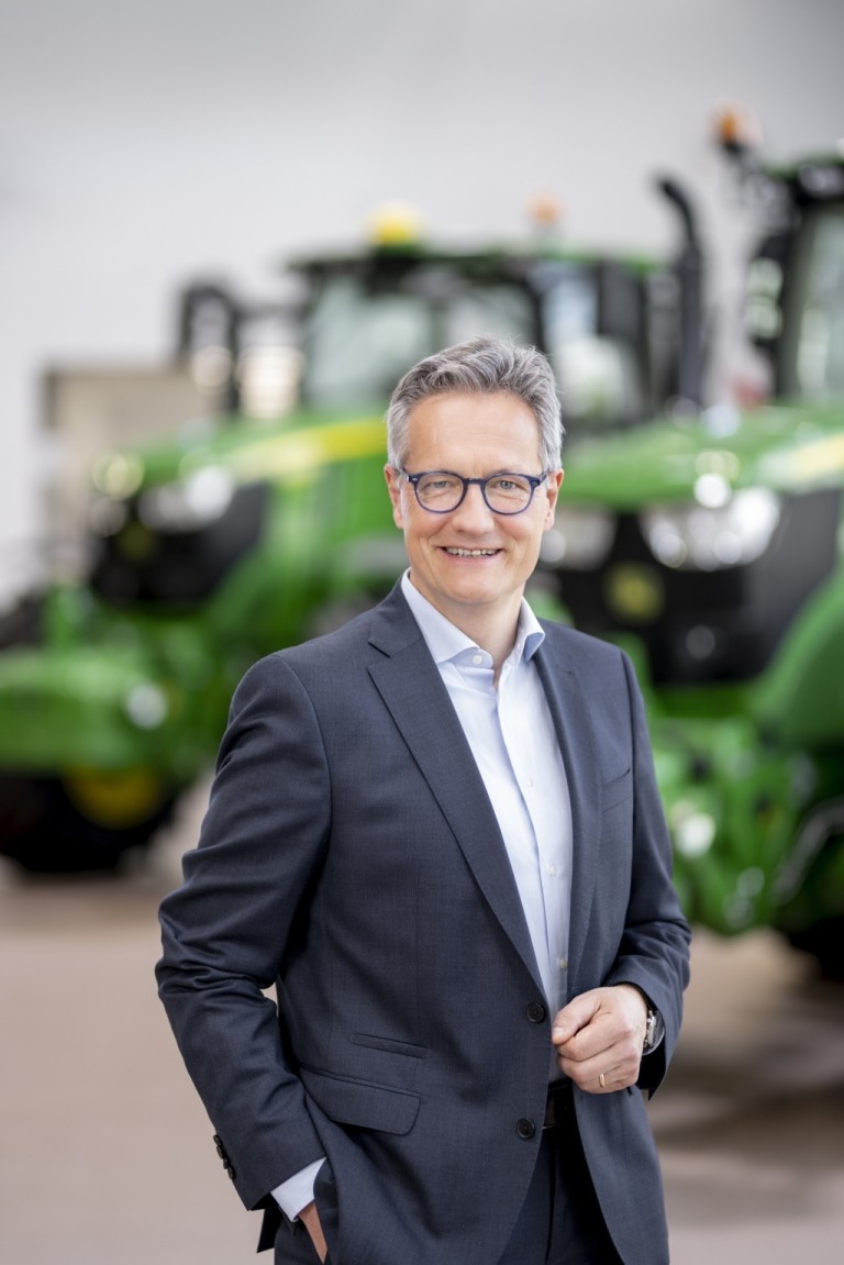 Deanna Kovar, nueva presidenta de Agricultura de John Deere