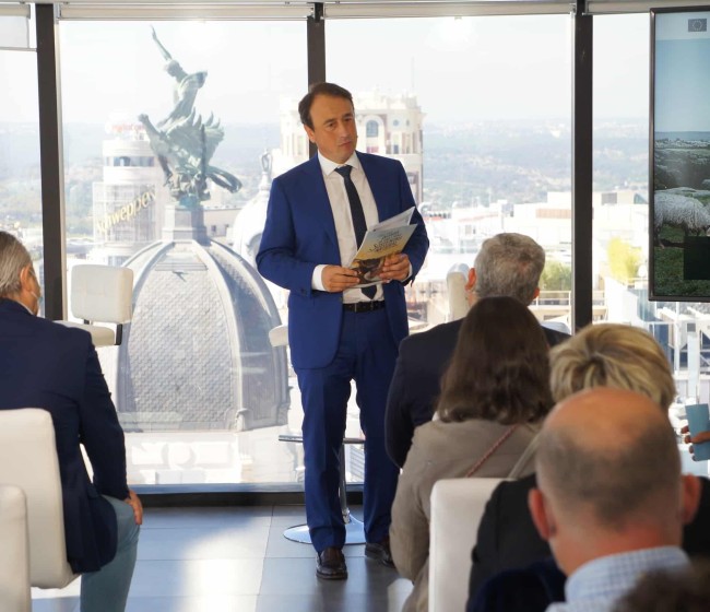 Raúl Muñiz es el nuevo presidente del Grupo de Ovino y Caprino del COPA-Cogeca