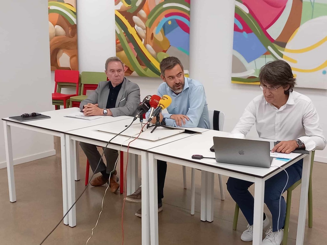 Cataluña tendrá una producción media de manzanas y peras en 2023/24 a pesar de la sequía